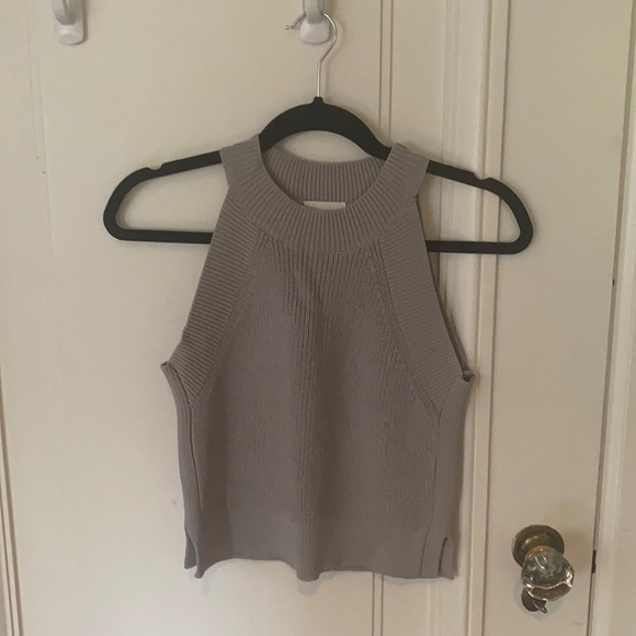 Wilfred | Aritzia Grey Creview Halter Knit Top - Picture 2 of 7
